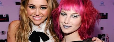 Hayley Williams And Miley Cyrus