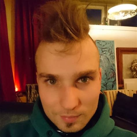 Good And Bad Hair Days Through The Years Looking For Inspiration For