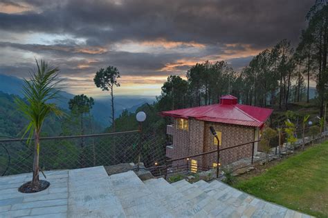 Red Roof Resort Luxury Resorts In Lansdowne Hotels In Lansdowne