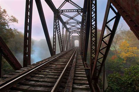 12 Scenic U.S. Train Rides for Fall Foliage Views