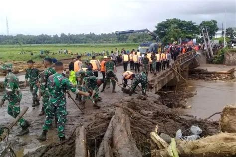 Kepala Bpbd Uraikan Penyebab Dan Kerusakan Akibat Banjir Bandang Di