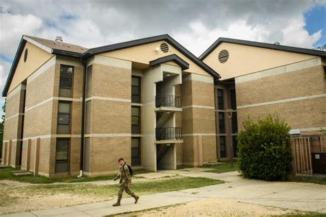 Fort Bragg shows barracks that more than 1,100 soldiers are moving from