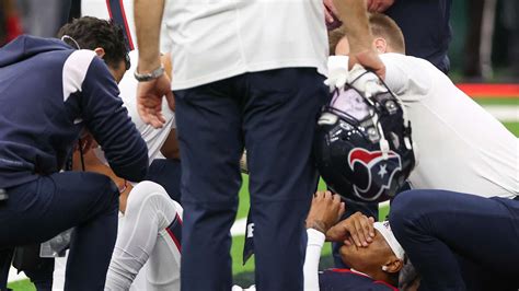 It Hurts Houston Texans React To Season Ending Injury To Tank Dell