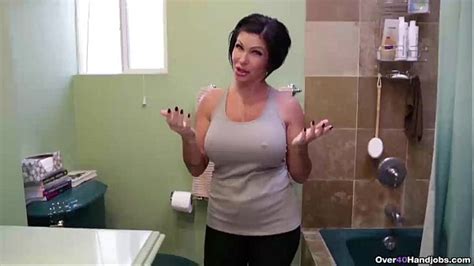 Over40 Busty Milf POV Hanjob XNXX