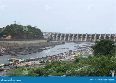 OMKARESHWAR, MADHYA PRADESH, INDIA, August 2018, Tourist and Devotees ...