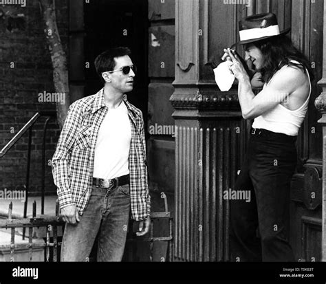 ROBERT DE NIRO, HARVEY KEITEL, TAXI DRIVER, 1976 Stock Photo - Alamy