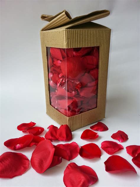 Fresh Rose Petals Premium - Amazon Flowers - Proms & Weddings