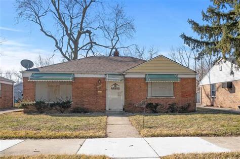 10128 S Van Vlissingen Rd Chicago Il 60617 Mls 11987496 Redfin