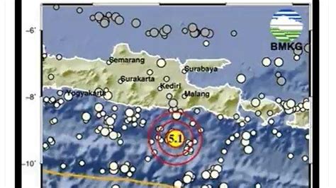 Bmkg Gempa Hari Ini Guncang Malang M 51 Getaran Terasa Di Beberapa