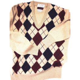 Mcgeorge Lambswool V Neck Argyle Sweater Camel With Tartan Green