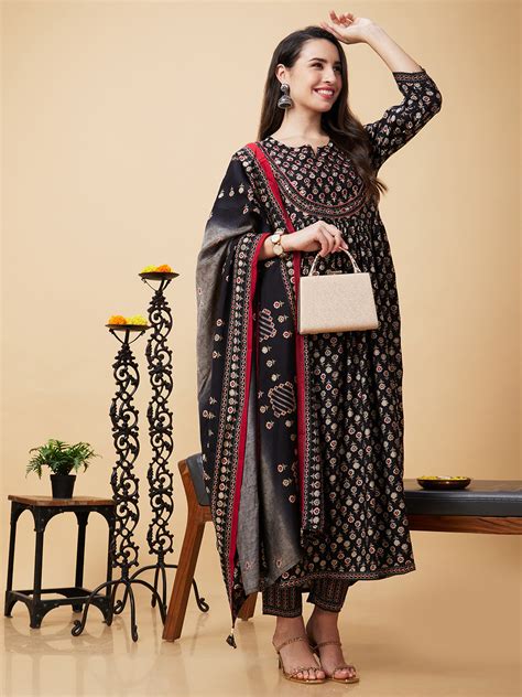 Globus Women Black Ethnic Motifs Print 3 Piece Festive Anarkali Kurta