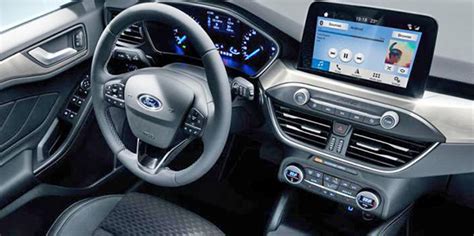 2020 Ford Escape interior - BurlappCar