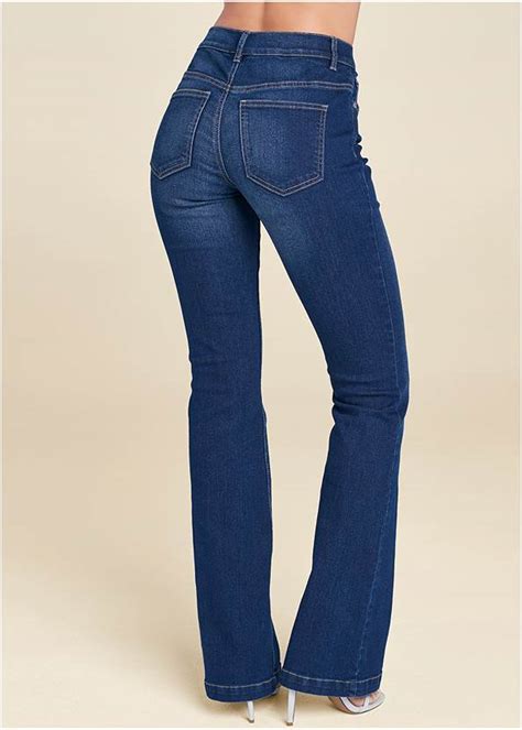 Halle Bootcut Jeans In Dark Wash Denim Venus