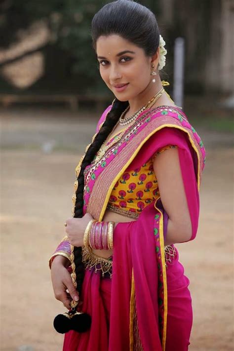 Online Hot Image Madhurima Hot In Half Saree