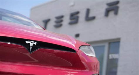 Tesla Raises Wages For German Workers Amid Union Pressure Toi Auto