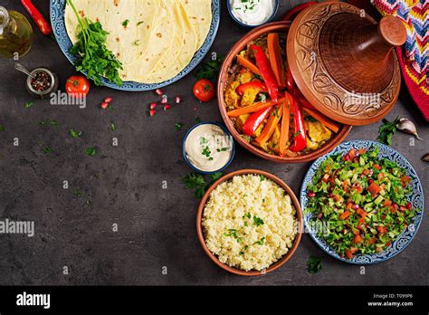 Couscous De Tajine D Agneau Marocaine Banque D Image Et Photos Alamy