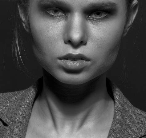 look | Polina Manuylova | Flickr