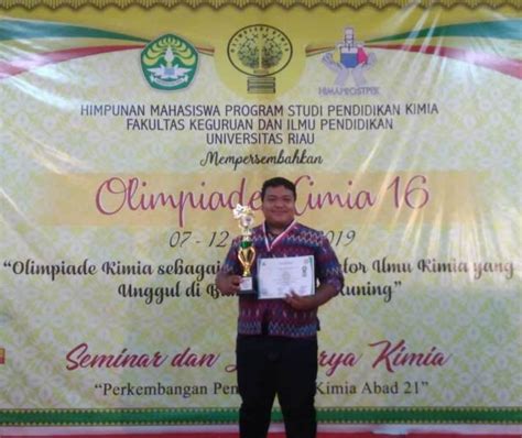 Guru Dan Siswa Sma Cendana Pekanbaru Meraih Prestasi Yayasan