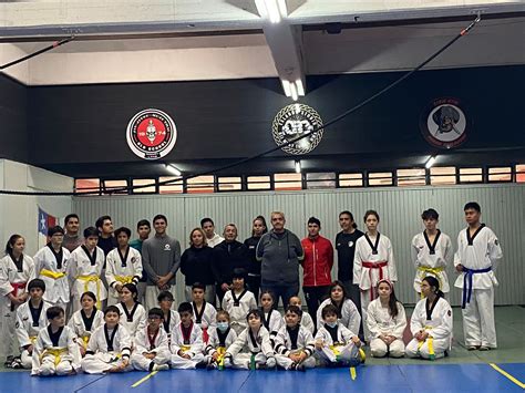 Encuentro De Kyorugui De Mayo Academia De Tae Kwon Do Mujeok