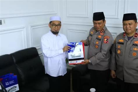 Kaops Ncs Polri Lakukan Kunjungan Ke 3 Tokoh Lintas Agama Minta