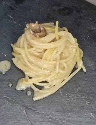 Spaghettone Con Acciughe Zest Di Limone E Parmigiano Al Ta Cucina