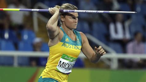 Kim Mickle Shoulder Injury In Javelin Rio Games Herald Sun