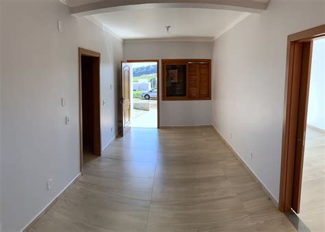 Casa Para Alugar Em Pinhalzinho R 1 250 00