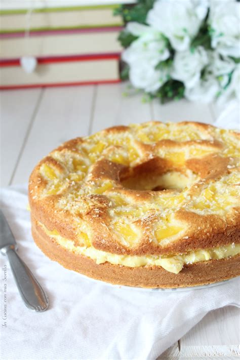 Ciambella Farcita Con Cocco E Crema Di Ananas In Cucina Con Mia Sorella