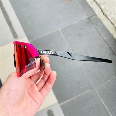 Oakley Sutro Lite Sweep Pink Prizm Road Vented Aoptical