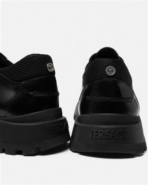 Scarpe Derby Stringate Nero Versace It