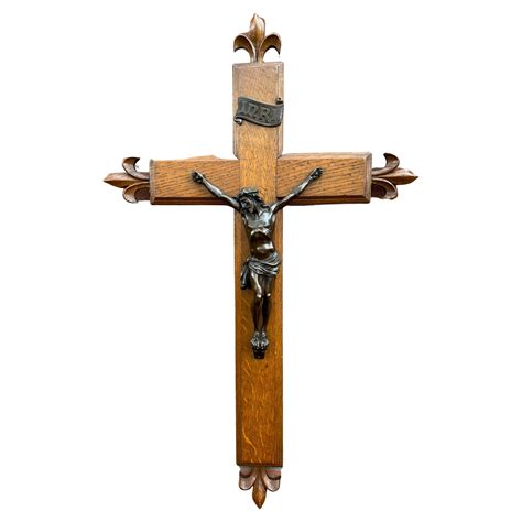 Art Deco Crucifix Depicting A Crowned Bronze Jesus On A Coromandel