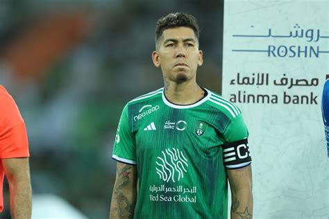 Firmino pode voltar ao Brasil e tem Corinthians como primeira opção