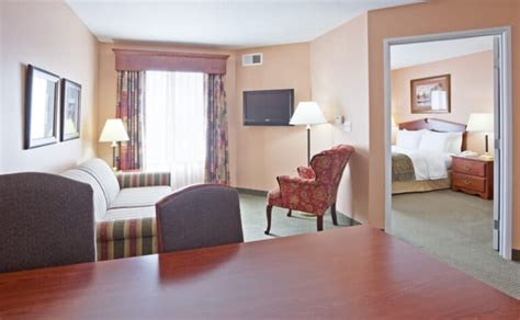 15 Best Hotels in Sheboygan, WI & Nearby - Paulina on the road