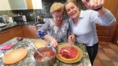 RECETA de TARTA DE FRESA de la GÜELA PEPI COCINANDO CON MI HIJA