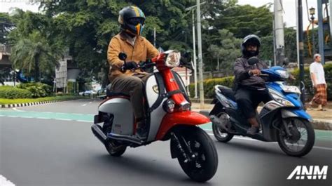 Scomadi Technica 200 I Urban Series 2024 Indonesia Test Ride Riding