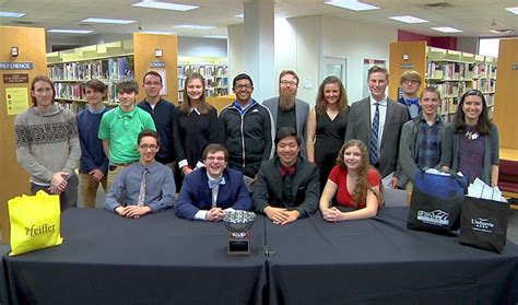 Gray Stone Day School Earns 2020 Quiz Bowl Trophy