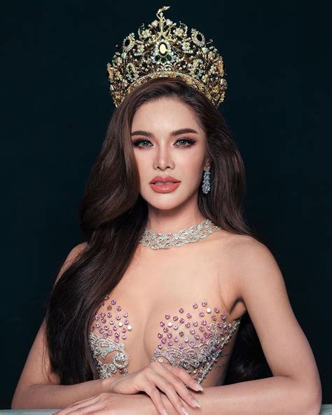 9 Potret Miss Grand Thailand 2023 Thaweeporn Phingchamrat