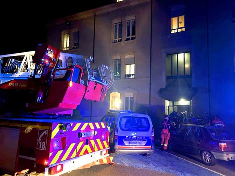 Lozère Incendie En Centre Ville De Mende Vingt Personnes Intoxiquées