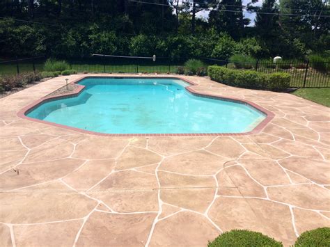 Pool Deck Resurfacing Ideas In