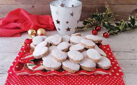 Polvorones Biscotti Che Si Sciolgono In Bocca Il Mondo Di Adry