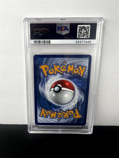 PSA 10 Rayquaza Amazing Rare 102 185 2020 Pokemon SWSH Vivid Voltage