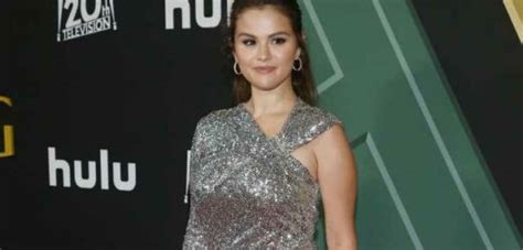 Selena Gomez Shocked By Tiktoks Rude Response To Why She Is Single