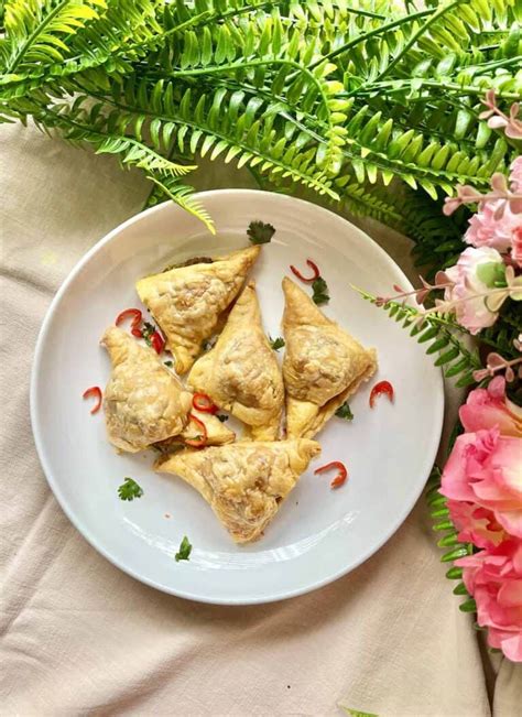 31 Easy Samosa Fillings Ideas Recipes Greedy Girl Gourmet