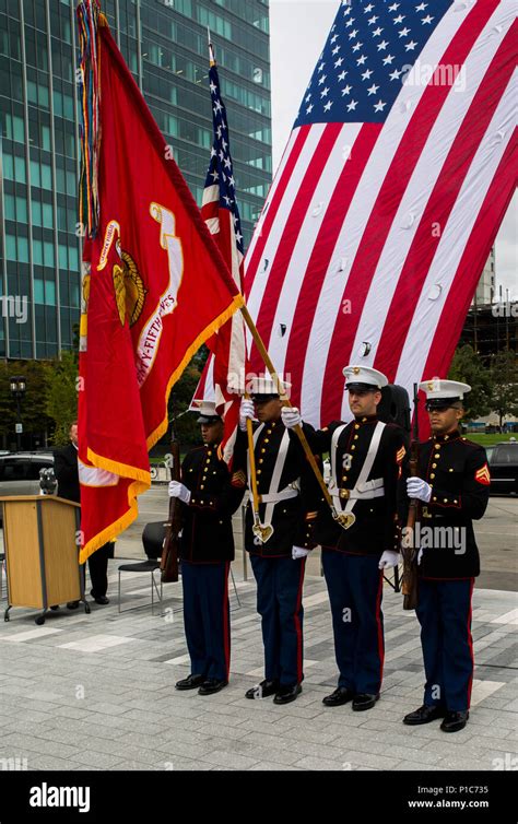 Marines From 1st Battalion 25th Marine Regiment 4th Marine Division