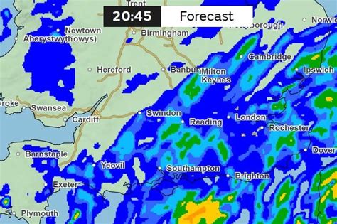 Severe Weather Could Bring London S Southern And Gatwick Express