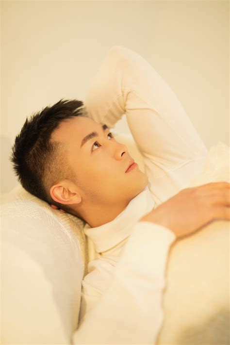 [Язык художественного изображения] 2023.05.26 Ленивый день Сяо Цзян - V2PH