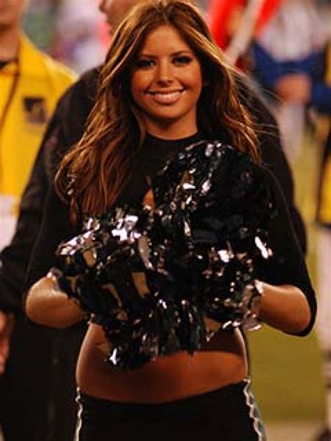 Rachel Washburn, Former Philadelphia Eagles Cheerleader-Turned-Army Soldier, Honored At Eagles ...