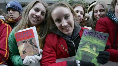 El Primer Libro De Harry Potter Cumple A Os Y Sus Millones De Fans