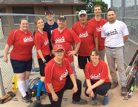 Underdogs team photos