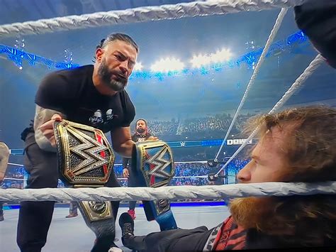 Sami Zayn Attacks Roman Reigns On Wwe Smackdown Huge Title Match Announced For Elimination Chamber